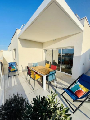 CORAL - Lumineux appartement Cap d'agde vue mer , idéalement situé